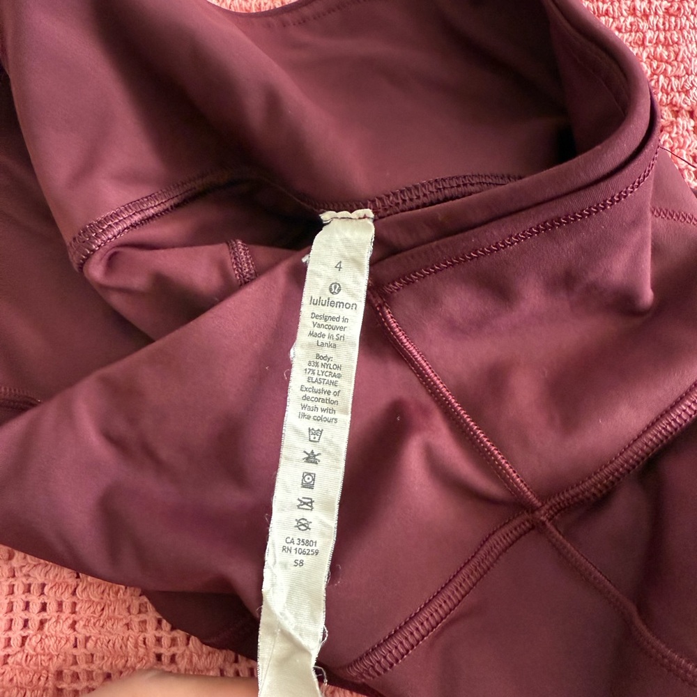 Lululemon Fast & Free Leggings - Maroon 25" - Picture 7 of 8
